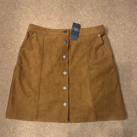 Abercrombie & Fitch Dresses & Skirts - Abercrombie Skirt. NWT